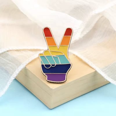 CHPN - Rainbow Pin - LGBTQ Broche - Pride Pinnetje - 1 Pin - Rainbow peace - LGBTQ - Speldje - Pride - Regenboog speldje - Trots - Mooi speldje voor op jouw kleding of tas