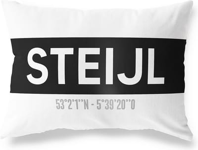 Tuinkussen STEIJL - LIMBURG met coördinaten - Buitenkussen - Bootkussen - Weerbestendig - Jouw Plaats - Studio216 - Modern - Zwart-Wit - 50x30cm