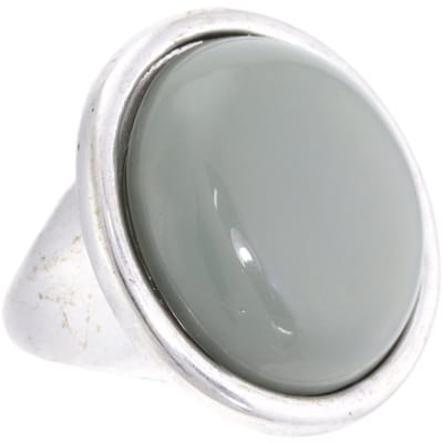 Behave - Ring - Vintage zilverkleurige ring met ovale kunststof steen in mistig saliegroen – tijdloos en stijlv