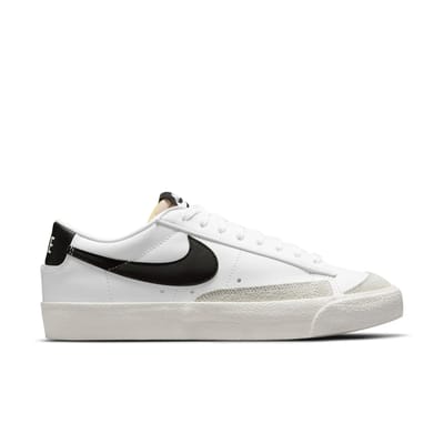 Nike Blazer Low 77 Wit Zwart Dames Sneakers Sail DC4769-102 40.5 white
