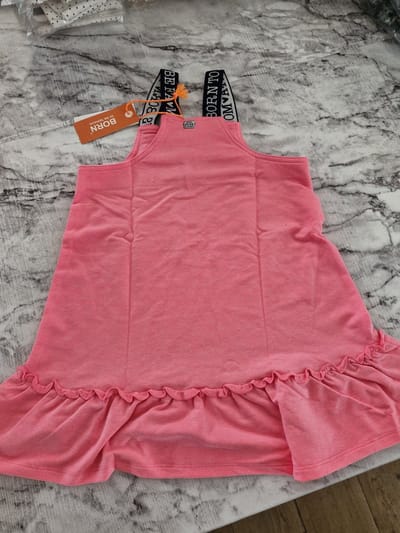 Born to be famous - Fione Jurk - Roze - Mt 92