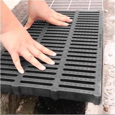 Afvoerfilter Hars - Gootafdekking Riool - Waterafvoer Tuin - Dicht Hol Ontwerp - 50x30x2cm - Zwart