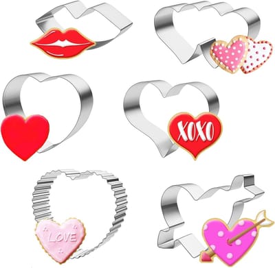 Set van 6 Hartvormige Koekjesuitsteekvormen van RVS voor Valentijnsdag - Perfect voor Bakken en Decoratie van Hartvormige Koekjes, Taarten en Desserts