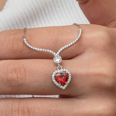 925 Sterling Zilveren Hart Ketting met Rode Zirkonia – Dames Sieraad – Handgemaakt – Cadeau voor Vrouwen