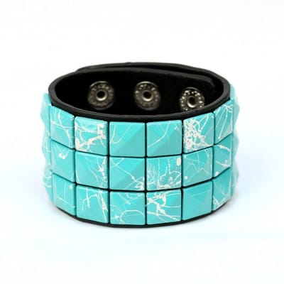Europese en Amerikaanse Nieuwe Punk Meerkleurige Vierkante Nagel Armband Gepersonaliseerde Fiets Bar Sieraden Mannen Armband 1PCS