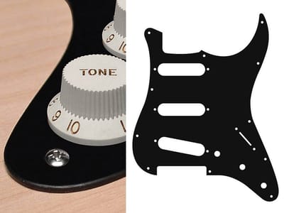 Boston ST-113-BM pickguard, Stallion, standard, SSS, 3 pot holes, 3-5 switch, 1 ply, black matt