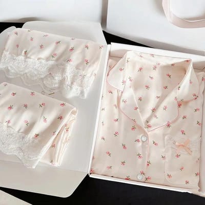 Elegante Pyjama Driedelig met Bloemenprint voor Dames Gesimuleerde Zijde Klassiek Vrouwelijk Casual Lounge Nieuwe Lente Dames Nachtkleding XL white