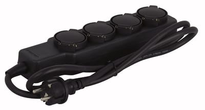 Showtec Stage meervoudige stekdoos 4 voudig, zwart, kabel 1,5m - Meervoudige stekkerdoos