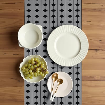 ABAKUHAUS tafelrunner – Geometrische vierkant- en strepenpatronen – 40×180 cm – leigrijs