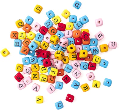 Vierkante Letterkralen – Houten Kralen met Letters – 10 mm – 100 Stuks