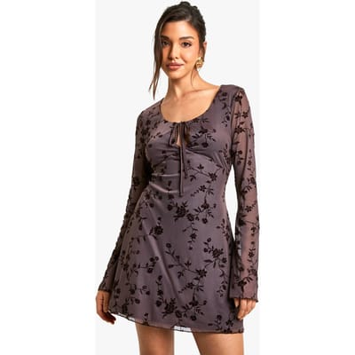 boohoo Dames Mesh Tie Front Flare Sleeve Mini Dress | Chocolate | Maat: 8