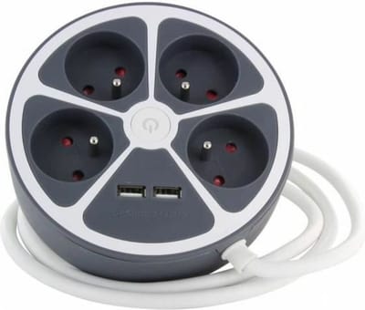 4-socket plugboard with power switch Chacon