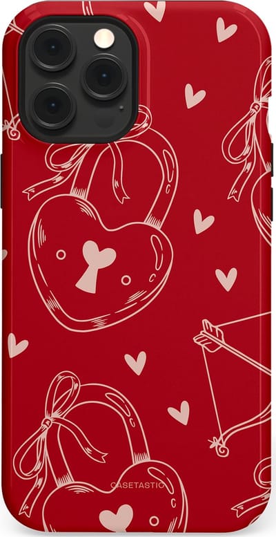 Casetastic Hoesje Geschikt voor Apple iPhone 12 Pro Max Magsafe - Stijlvolle Beschermende Duo-layer Case - Hartendief - Liefdes Slotjes - Valentijn - Valentine - Love - Rood Wit