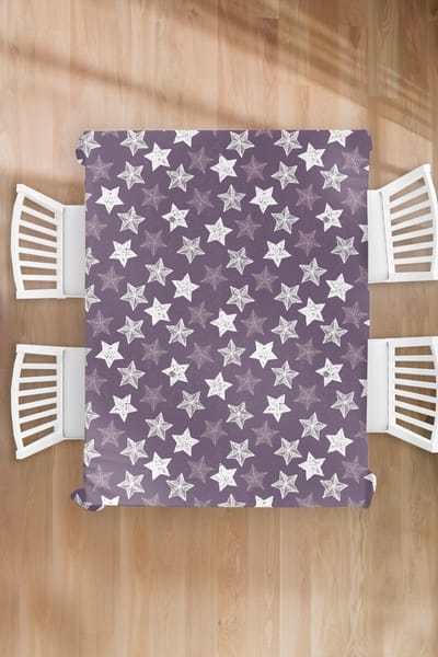 Kerst Tafelkleed - Kerstmis Decoratie - Tafellaken - Patronen - Christmas - Sterren - 150x200 cm - Kerstmis Versiering - Tafeldecoratie Kerstmis - Kerstdecoratie tafel - Tafelversiering