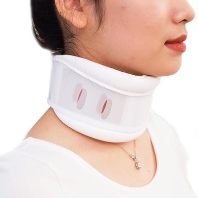 Cervicale nekbrace kraag met kinondersteuning voor stijve verlichting Cervicale kraag Correcte nekondersteuning Pijn Botverzorging Gezondheid M