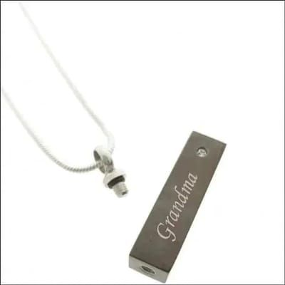 Aramat Jewels | Gedenkhangers | Ashanger Oma RVS – Meerdere Modellen & Kleuren Gedenksieraad | Buis-Vierkant-Zwart-Zirkonia-4x0.8cm | |20mm | Staal | Volwassenen | Verkleurd niet
