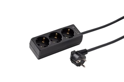 Martin Kaiser 3-Weg 45-graden contactdoos met 1,5M zwarte kabel (Europese Stekkerdoos) - 1045ZL/15W/SW