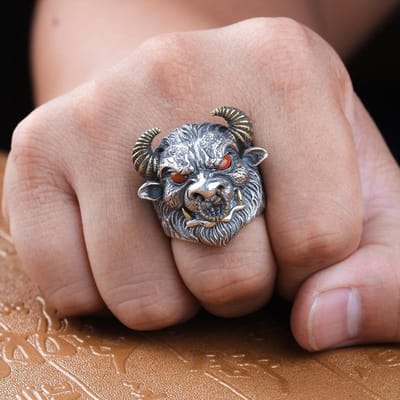 Handgemaakte Stierenkop Ring Gepersonaliseerd en Krachtig Retro Dierenriem Stier Ring Open Mond Ring Cadeau Geven Opening adjustable black