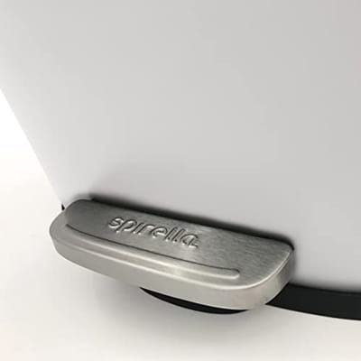 Moderne Rectangulaire Pedalafvalbak - Vingerafdrukbestendig Materiaal - Stille Sluiting - 12L - Mat Wit