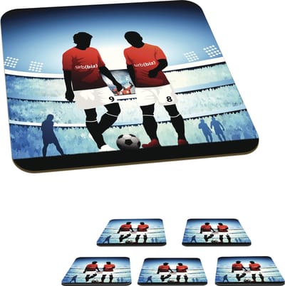 Onderzetters voor glazen - Een illustratie van twee voetballers in een stadion - Jongens - Meiden - Kids - 10x10 cm - Glasonderzetters - 6 stuks