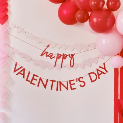 Ginger Ray - Be mine - Slinger Happy Valentines day - 2,5 m - DIY - Valentijnsdag versiering - Valentijnsdag cadeau - valentijnsdag