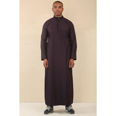 Mens paarse Thobe Jubba Emirati islamitische Arabische Eid borduurwerk Kaftan Jubbah gewaad