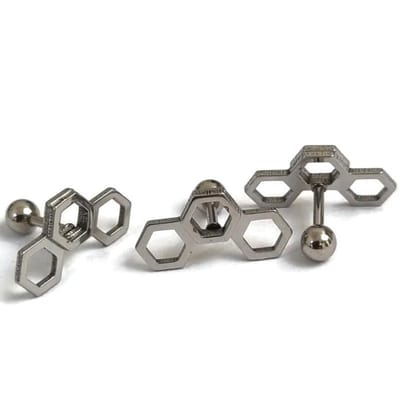 Aramat Jewels | Piercings | Zilverkleurige Helix Piercing met 3 Zeshoeken | | | |6mm | Staal | Volwassenen | Verkleurd niet