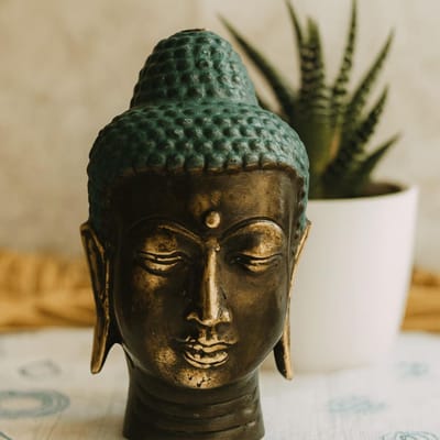 Ancient Wisdom - Decoratief beeld - Messing Boeddha-hoofd - Fengshui - ornament - interieur - geluk - rust - vrede