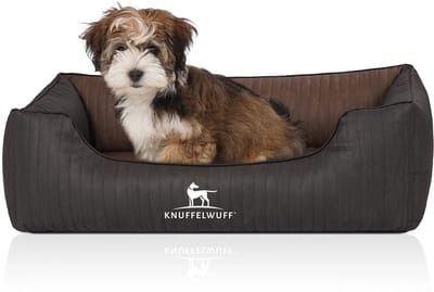 Knuffelwuff orthopedisch hondenbed Outback van laser-gewatteerd kunstleer M-L 85 x 63cm zwart/bruin