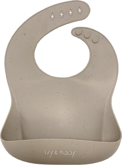 Silicone Slab met opvangbakje ZAND | Baby Slab Siliconen Zand | Silicon Bib | Siliconen Slabbers | Ivy and Soof