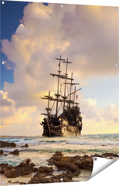 Gards Tuinposter Piratenschip aan de Kust bij Zonsondergang - 90x120 cm - Tuindoek - Tuindecoratie - Wanddecoratie buiten - Tuinschilderij
