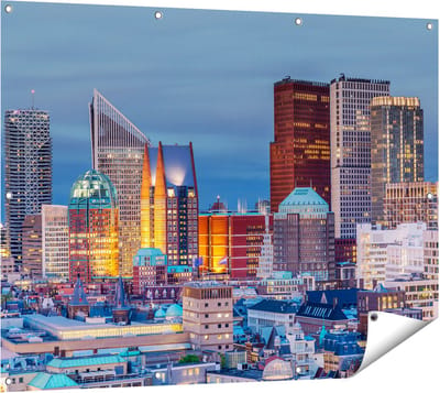 Gards Tuinposter Den Haag Skyline met Wolkenkrabbers - 120x90 cm - Tuindoek - Tuindecoratie - Wanddecoratie buiten - Tuinschilderij