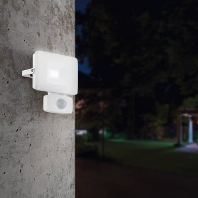 Eglo FAEDO 3 - Buiten wandlamp met bewegingssensor - Wit