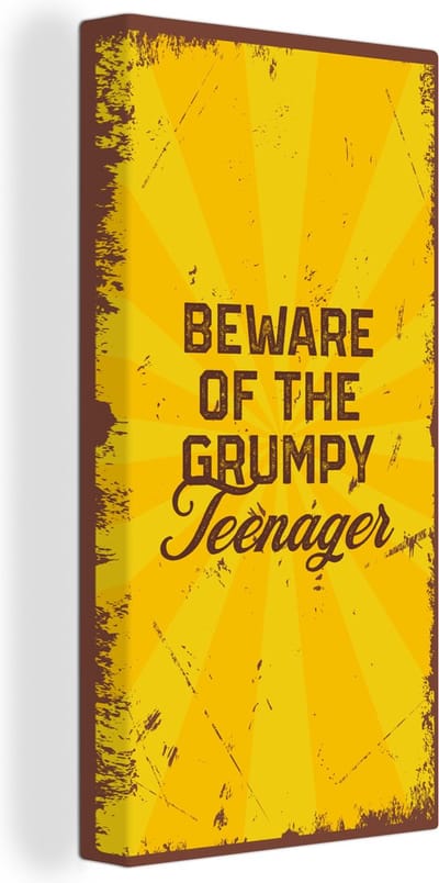 Canvas Schilderij Kinderen - Quotes - Vintage - Beware of the grumpy teenager - 20x40 cm - Wanddecoratie