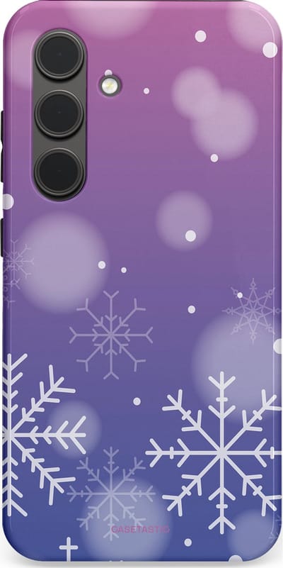 Casetastic hoesje geschikt voor Samsung Galaxy S24 - Dubbellaagse bescherming - Winter Sneeuw Paarse Roze Gloed - Fashion Case - Lavendel
