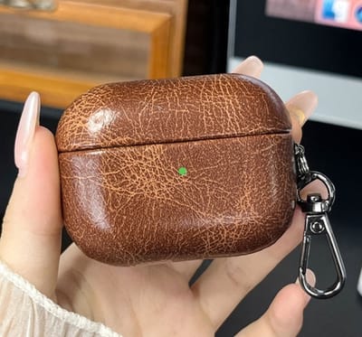 Telestore - Hoesje geschikte voor AirPods 4 - Vintage retro pu-leer motief hoesje Beschermhoes - Shockproof AirPods 4 Cover - AirPods 4 Hoesje - Geschikt voor Apple Airpods 4 - bruin - shockproof cover