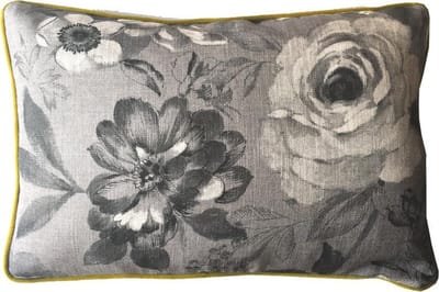 A&E Originals - Kussen Black Roses Yellow - 40 x 60 cm