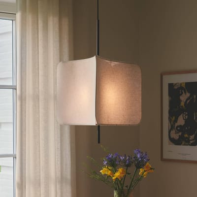 Nordlux Hanglamp Tinto, driehoekige textielen kap, zwart/beige