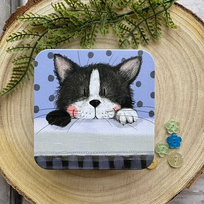Alex Clark Square Tin Frisky ~ Vierkant opbergblikje kat