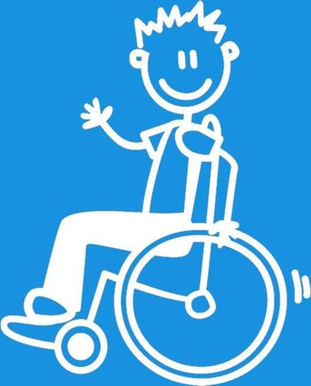 Jongen in rolstoel - autosticker - wit - 8,5 cm - The Sticker Family