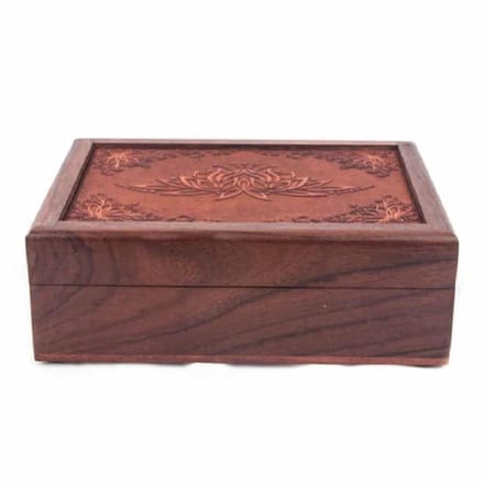 Tarotdoos lotus gegraveerd - IJzer - Bruin