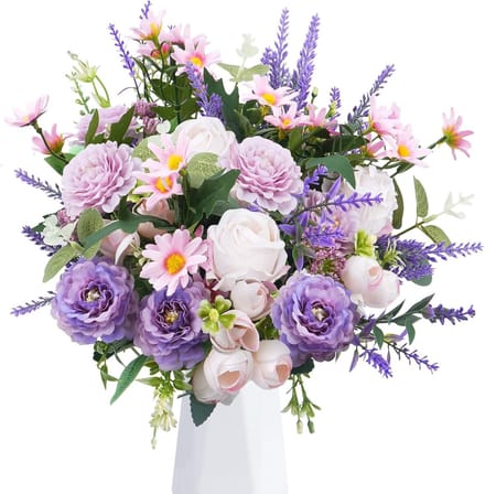 Kunstboeket met lavendel, kamille en eucalyptusbladeren voor een sfeervolle decoratie
