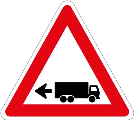 Achteruit rijdende vrachtwagen links sticker | 40 cm