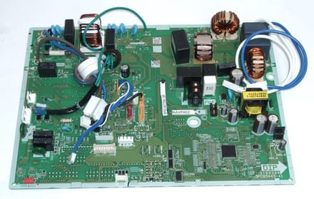 DAIKIN Hoofd printplaat 8 kW voor RRLQ008CAV3, 5018906