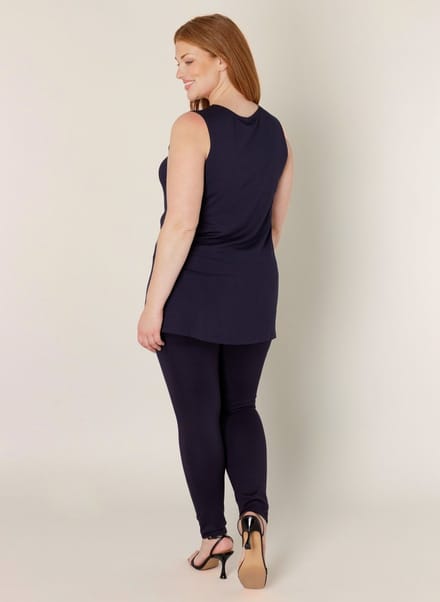 BASE LEVEL CURVY Alicia Top - Dark Blue - maat X-0(44)