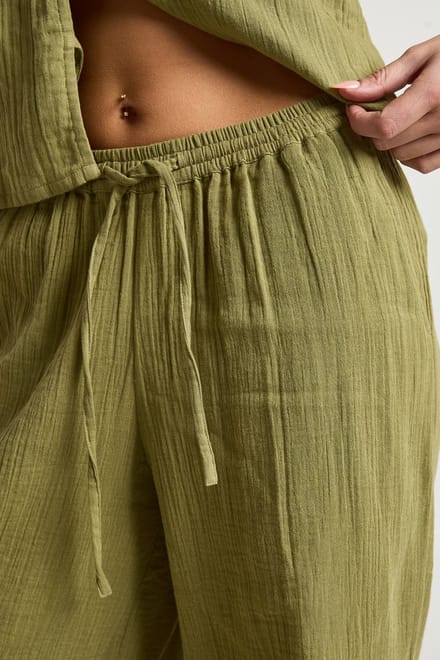 boohoo Dames Wijde Broek Van Kaasdoek Met Elastische Taille | Kaki | Maat: 38