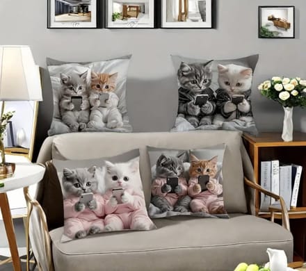 4 stuks Moderne Kussenslopen - Schattige Kittens met 4 Leuke Kitten in Knusse Outfits