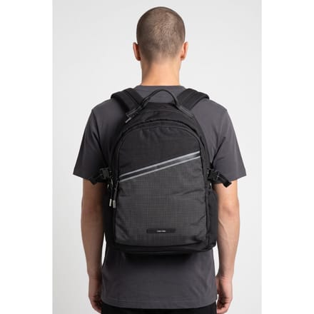 Calvin Klein Striped Utility Zip Backpack Black Größe: OS | Rucksäcke Outlet | Herren | Schwarz