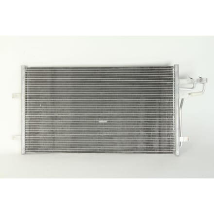 Condensator, airconditioning NISSENS 94663