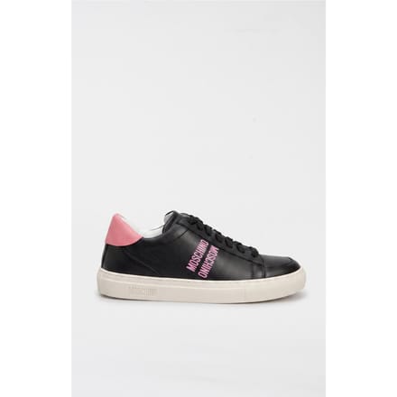 Moschino Calfskin Sneakers Black Maat: 37 | Sneakers Outlet | Dames | Zwart